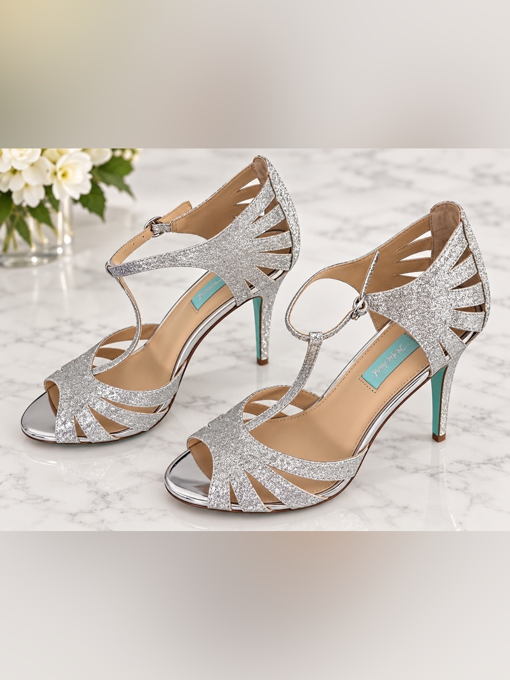 Blue by Betsey Johnson Tee Silver Glitter T-Strap Heels Size 10 NIB